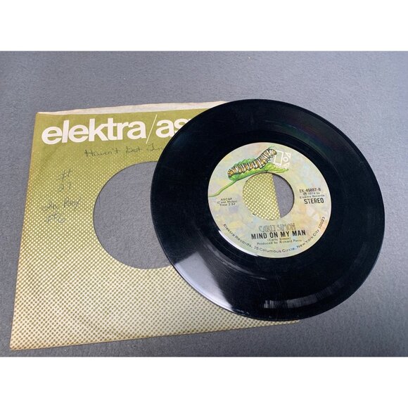 Carly Simon 45 RPM Vinyl Record "Haven't Got Time for the Pain" & "Mind on My Ma - Picture 2 of 2